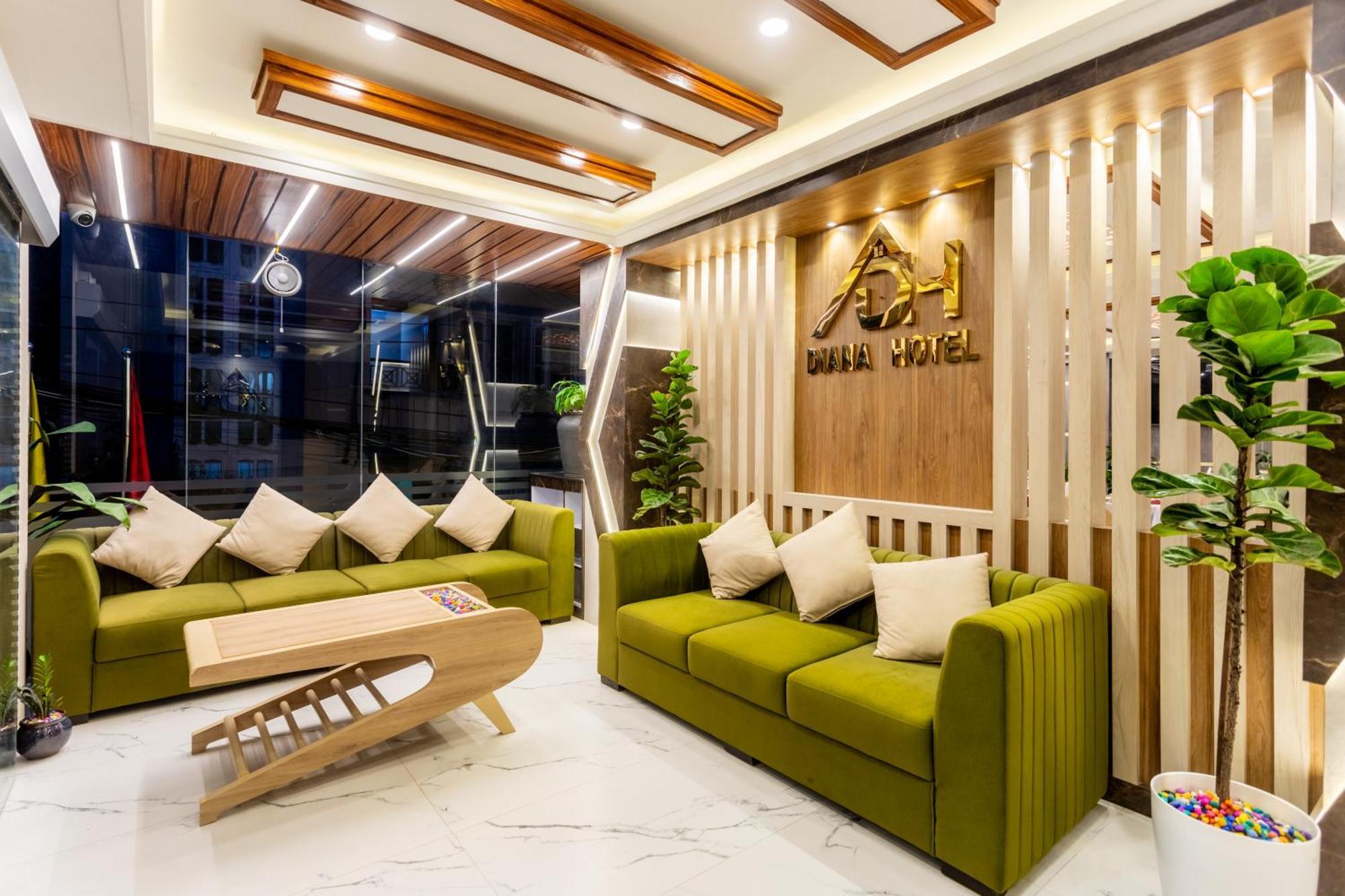Airport Diana Hotel Katmandu Zewnętrze zdjęcie