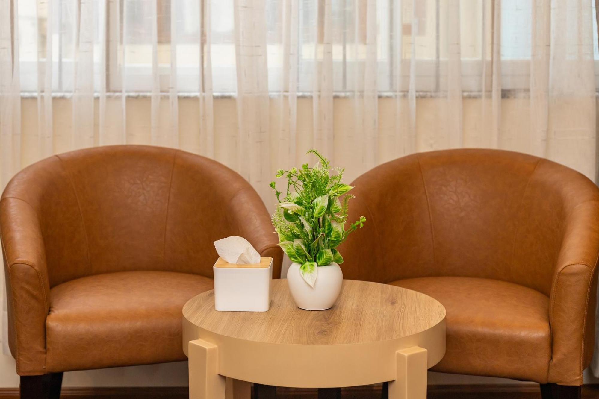 Airport Diana Hotel Katmandu Zewnętrze zdjęcie