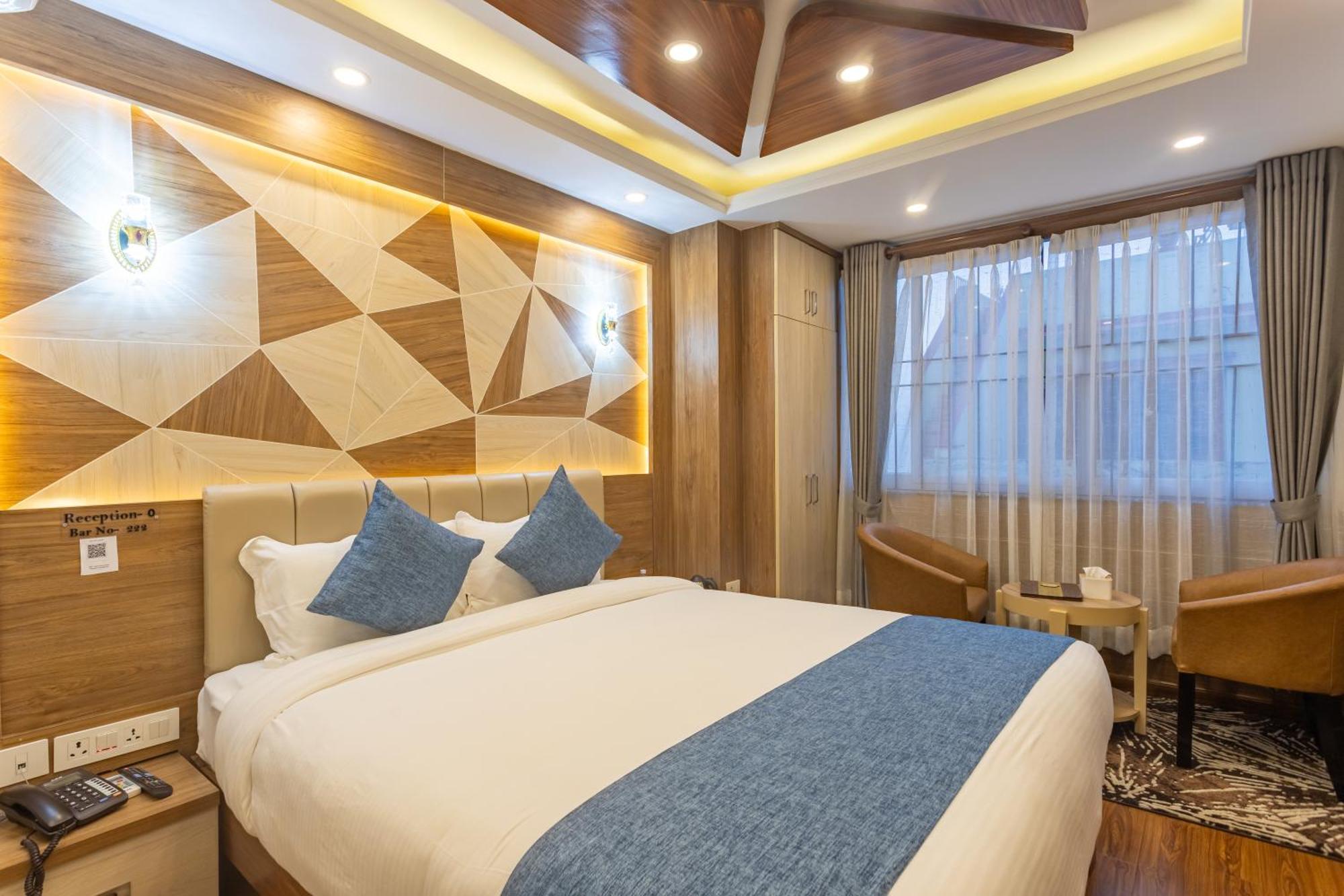 Airport Diana Hotel Katmandu Zewnętrze zdjęcie